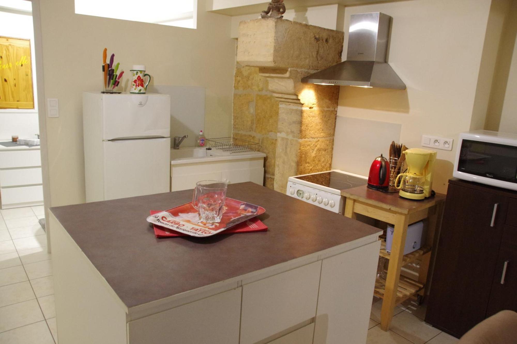 Appartement En Centre Ville Historique Perigueux Luaran gambar